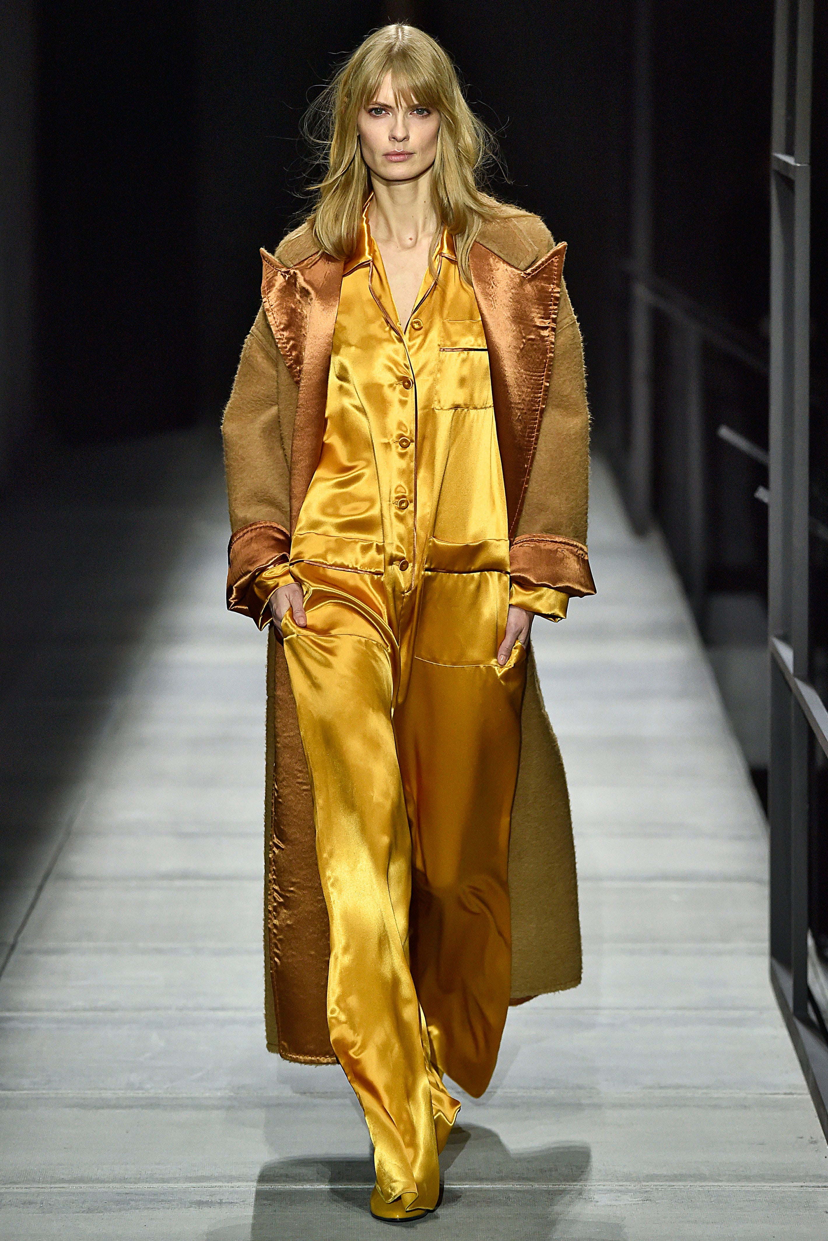Frangia lunga e piena, Bottega Veneta